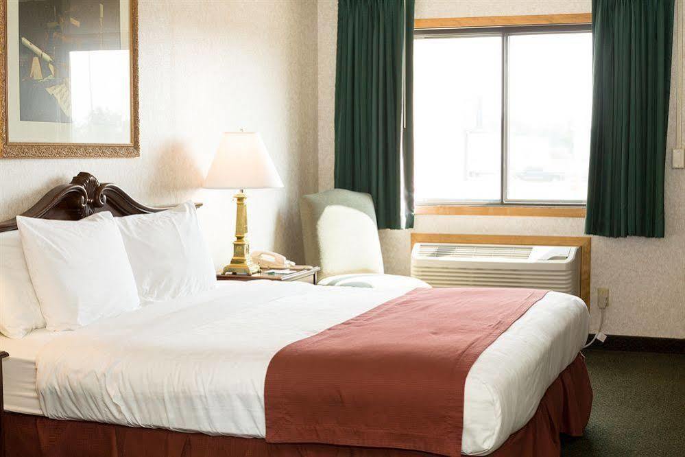 Baymont By Wyndham Sioux Falls North,I-29,Russell St, Airport Zewnętrze zdjęcie